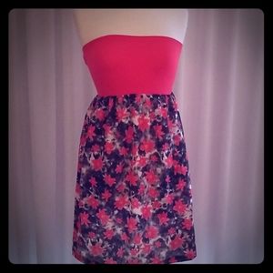 Coral and grey strapless summer dress